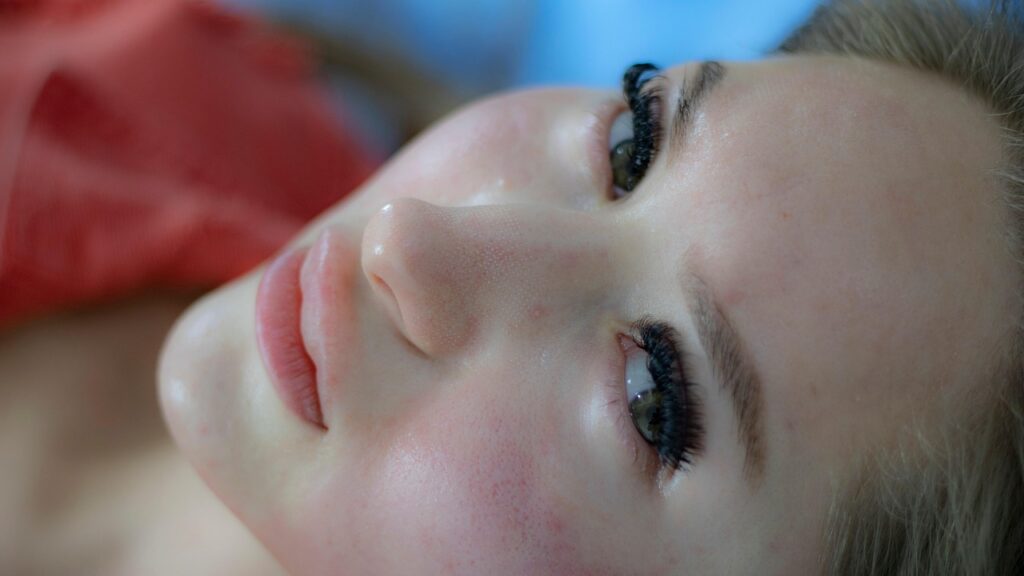 Acqua di riso: l’antico segreto di bellezza che ridefinisce la moderna skincare